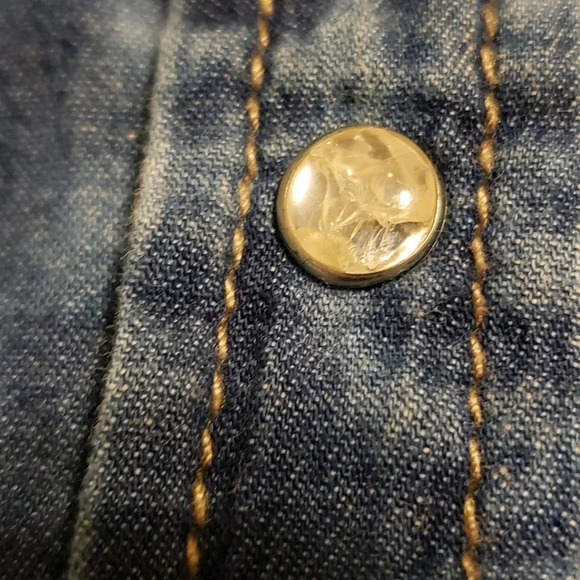 YMI Denim Shirt / Snap Button Down / Acid Washed / Size Medium - Picture 7 of 8